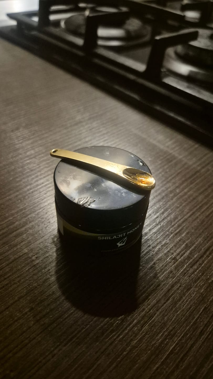 Customer photo review of Shilajit Méz