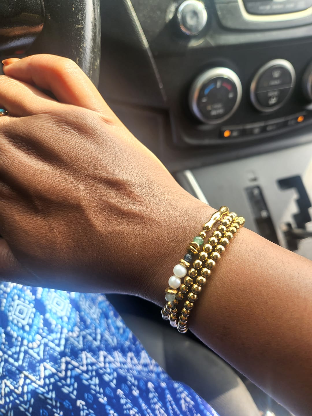 Customer photo review of Freshwater Pearl & Malachite Beaded Bracelet