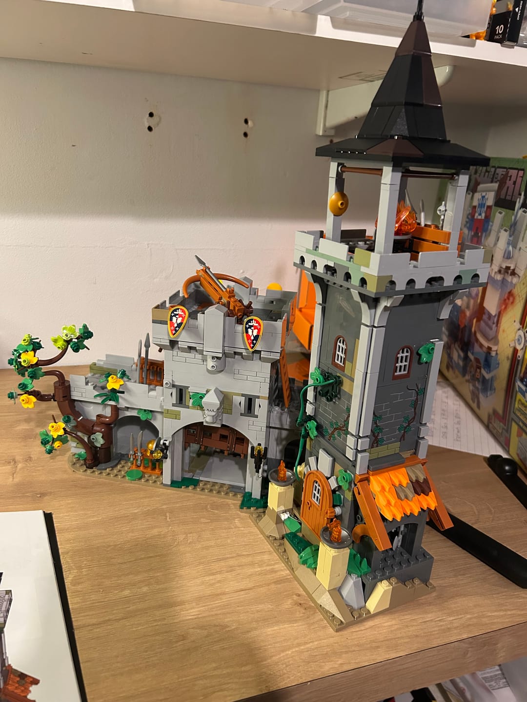 Customer photo review of Medieval Watchtower By Lumibricks