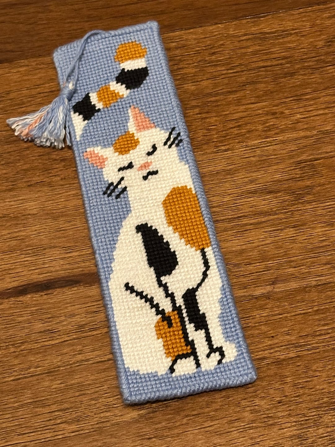 Customer photo review of NEEDLEPOINT STARTER KIT "The Great Catsby" Bookmark
