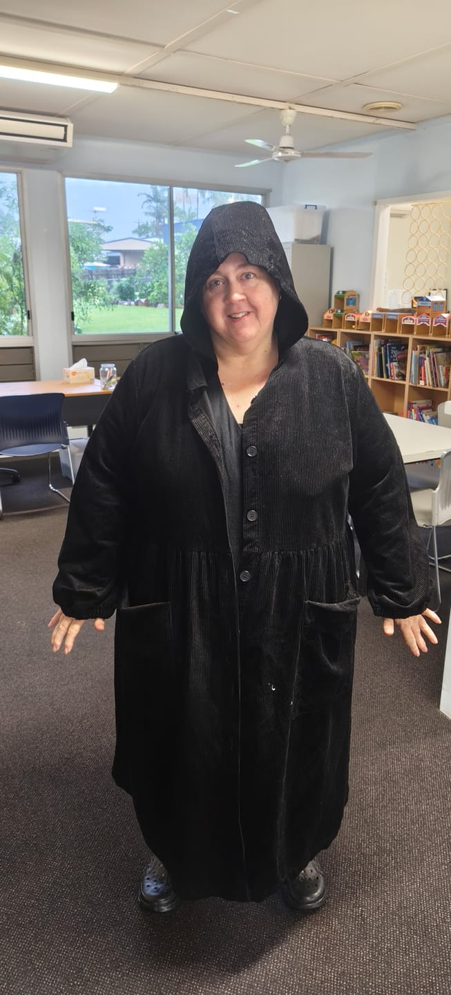 Customer photo review of Plus Size Women Retro Autumn Pure Color Hooded Corduroy Coat