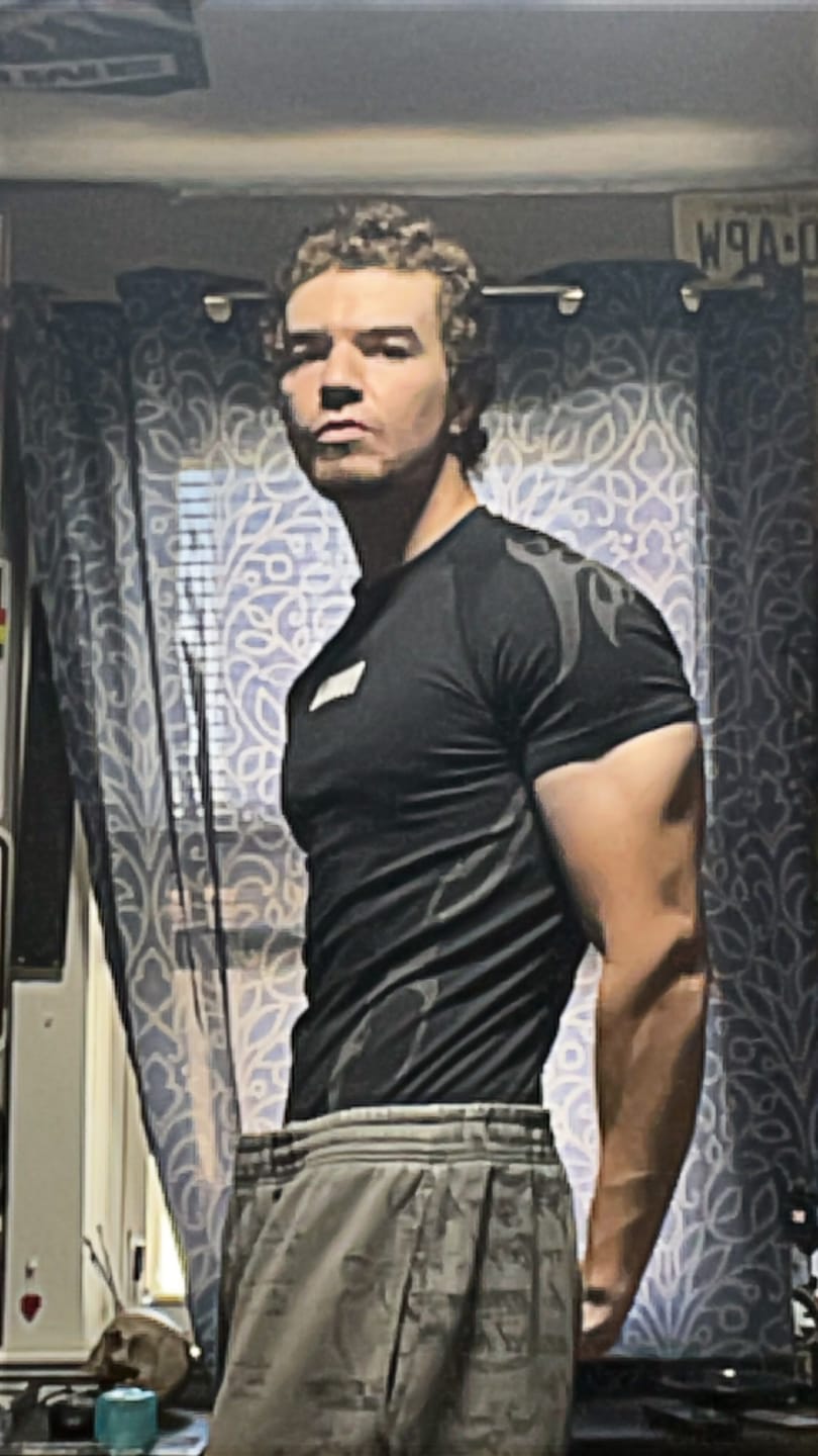 Customer photo review of 4067 - Gothic Compression Tees