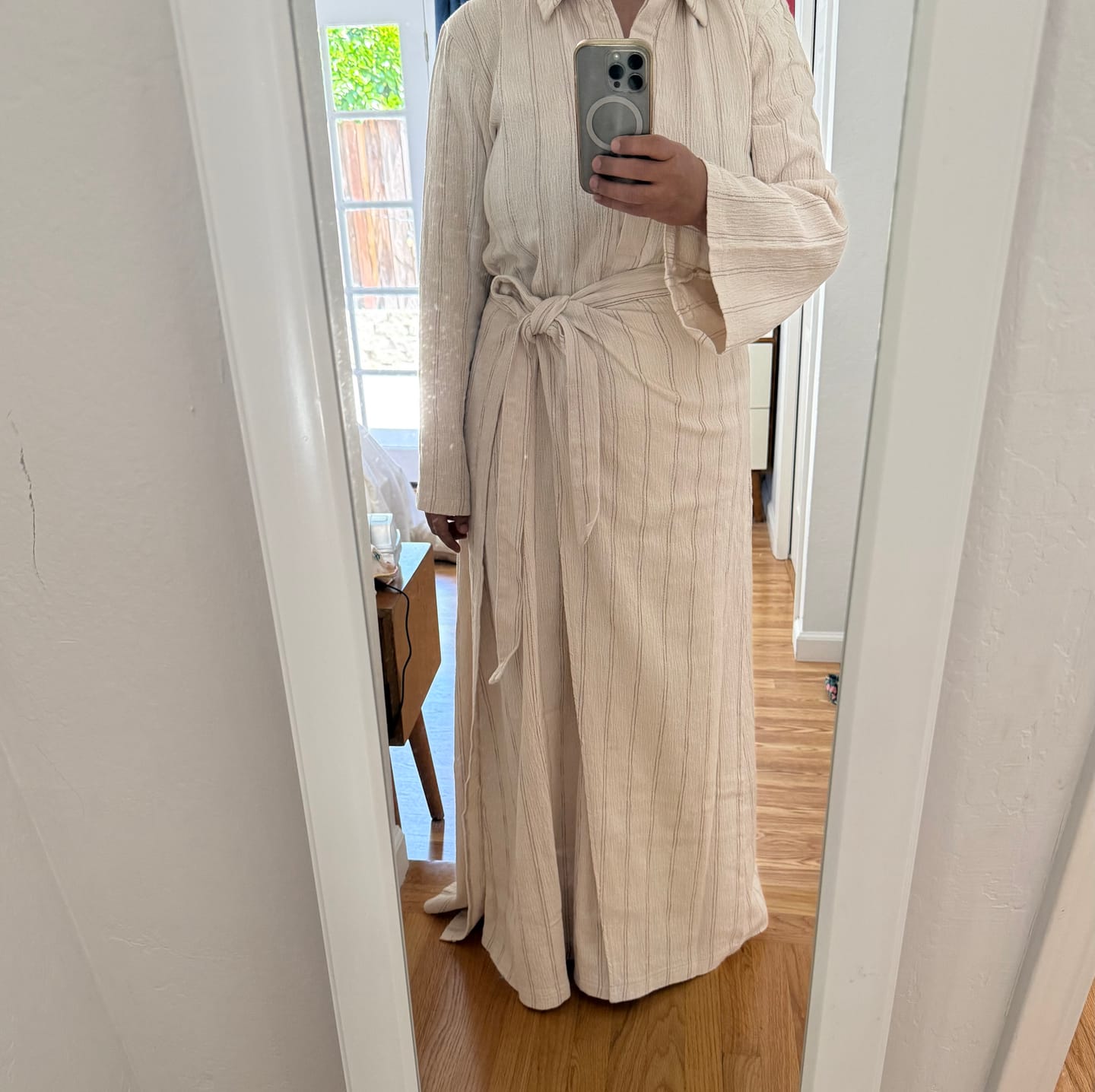 Customer photo review of Ecru White Cotton Layered Two-Piece Abaya