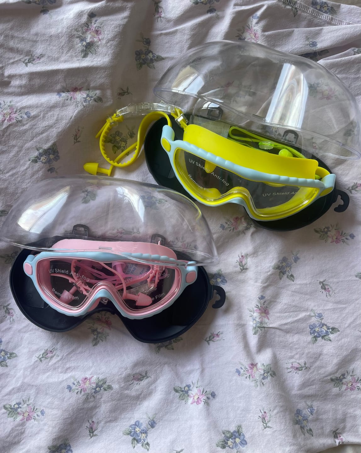 Customer photo review of Lunettes de piscine Gloovi™