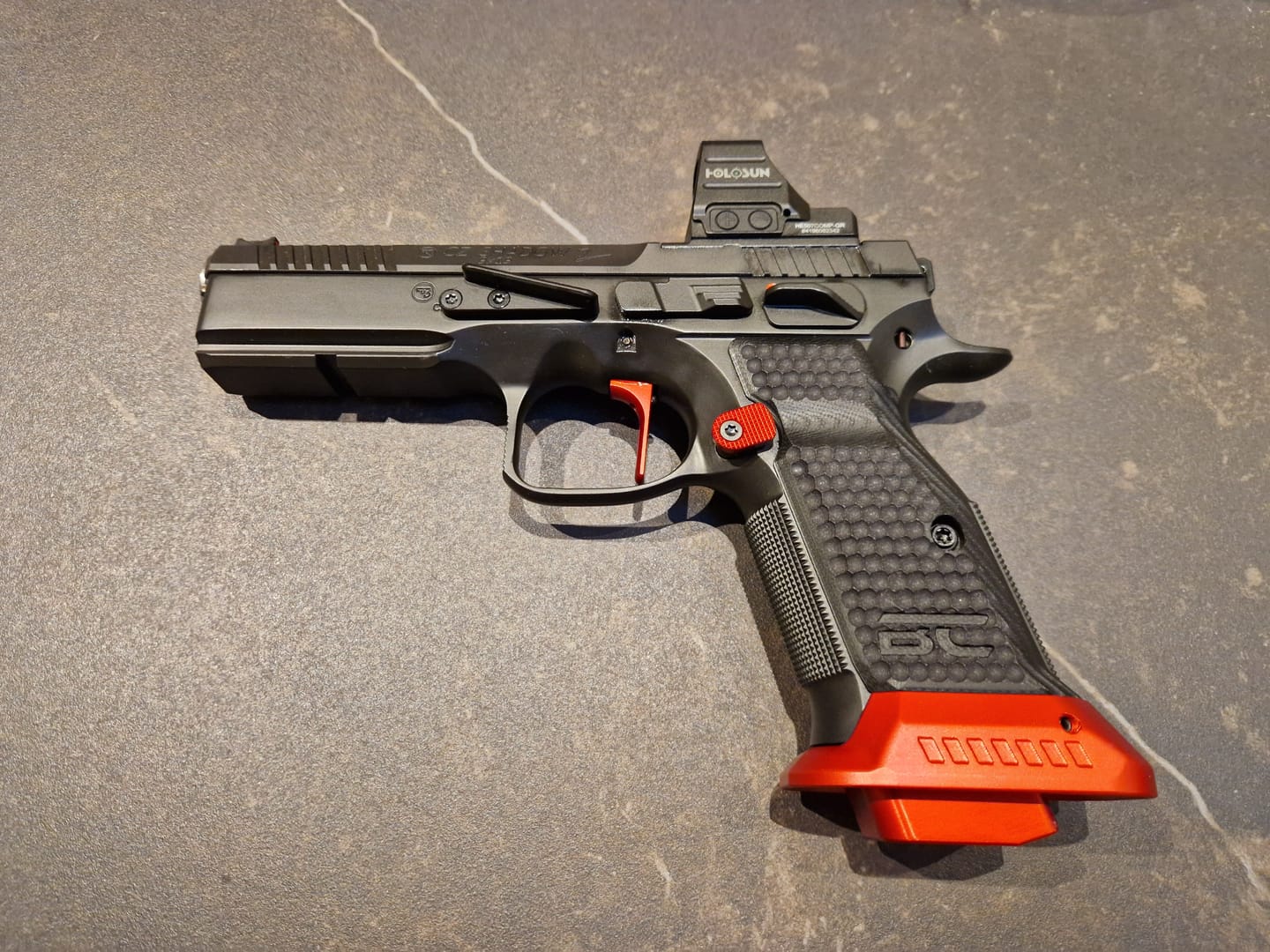 Customer photo review of CZ Shadow 2 G10 Palm Swell Short Grips | Magwell Ready