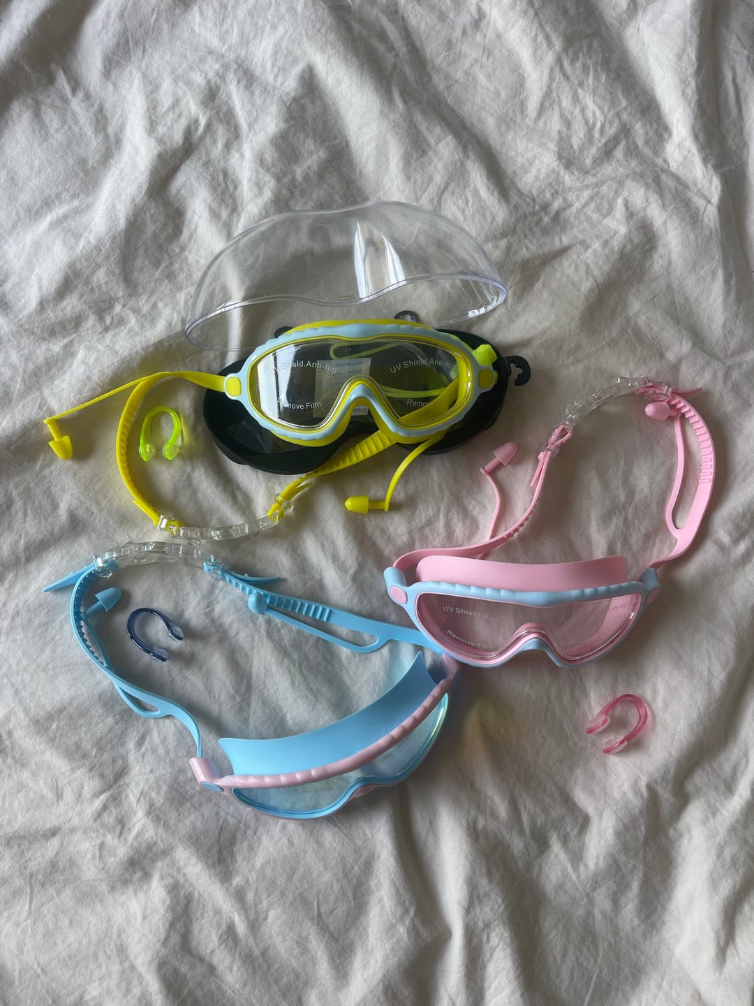 Customer photo review of Lunettes de piscine Gloovi™