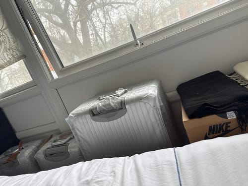 Customer photo review of ALUMINUM SUITCASE V2 NEW, STRONGER ALUMINIUM & REMOVEABLE WHEELS
