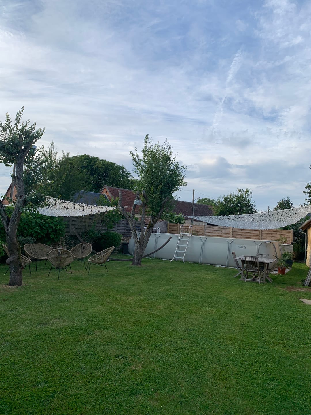 Customer photo review of Filet de camouflage triangulaire blanc