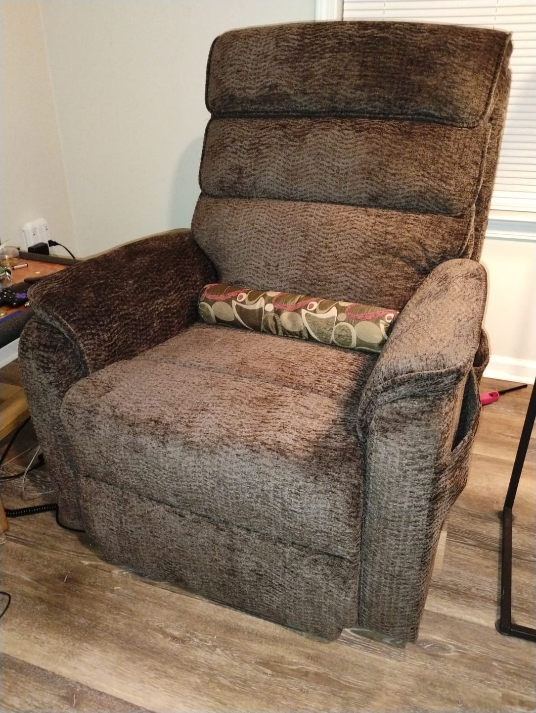 Customer photo review of 9188T Tall Power Lift Recliner – Dual Motor, Lay Flat, Heat & Massage