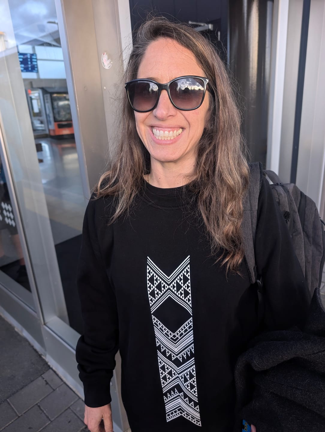 Customer photo review of Taniko Hou Print Crew - Black