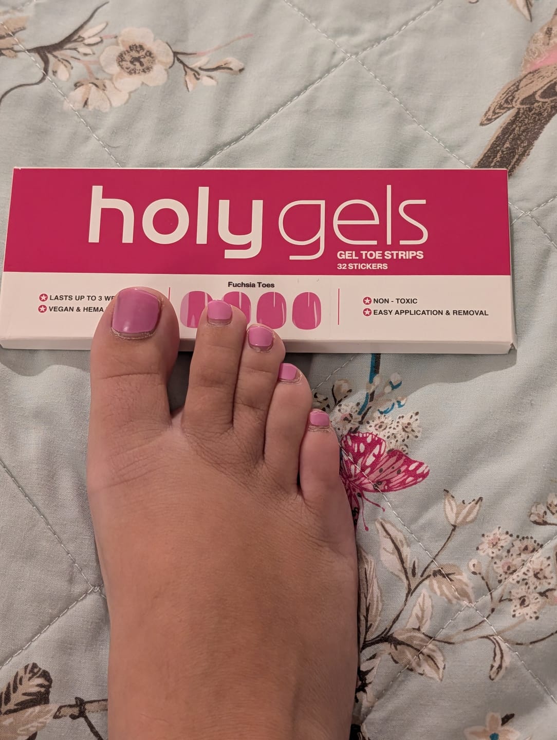 Customer photo review of Fuchsia Toes