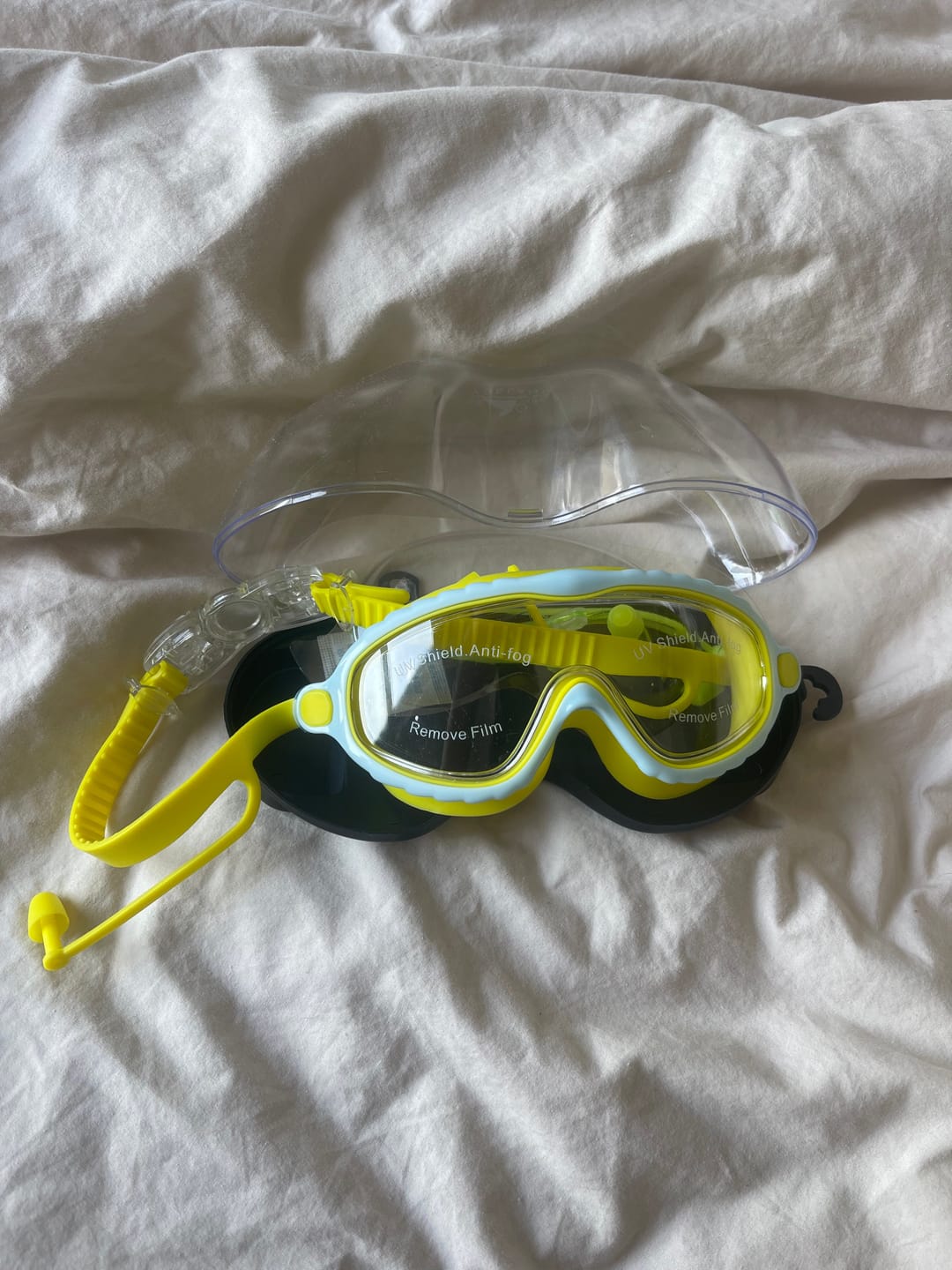 Customer photo review of Lunettes de piscine Gloovi™