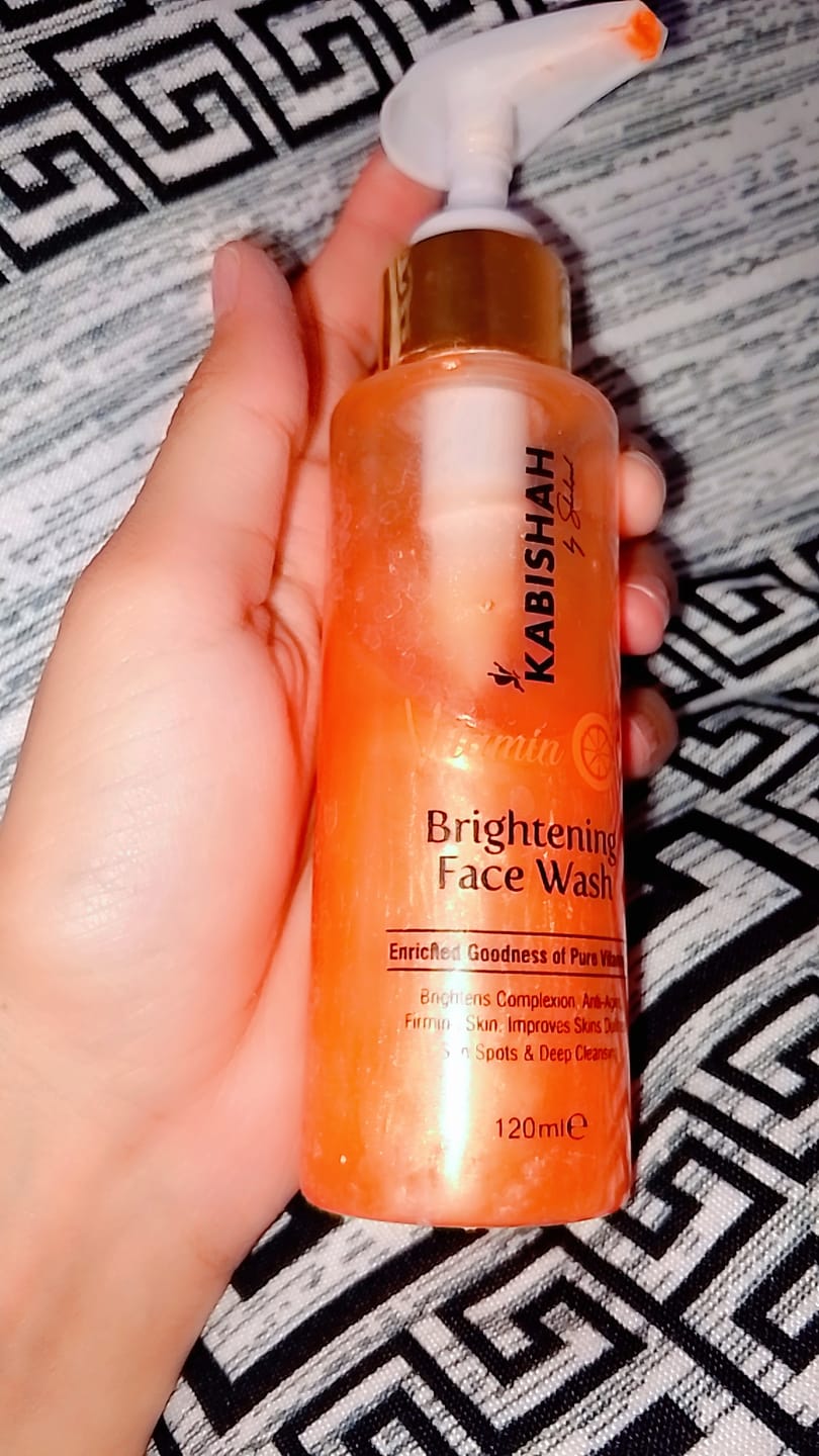 Customer photo review of Vitamin C Brightening Face Wash