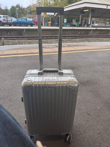 Customer photo review of ALUMINUM SUITCASE V2 NEW, STRONGER ALUMINIUM & REMOVEABLE WHEELS