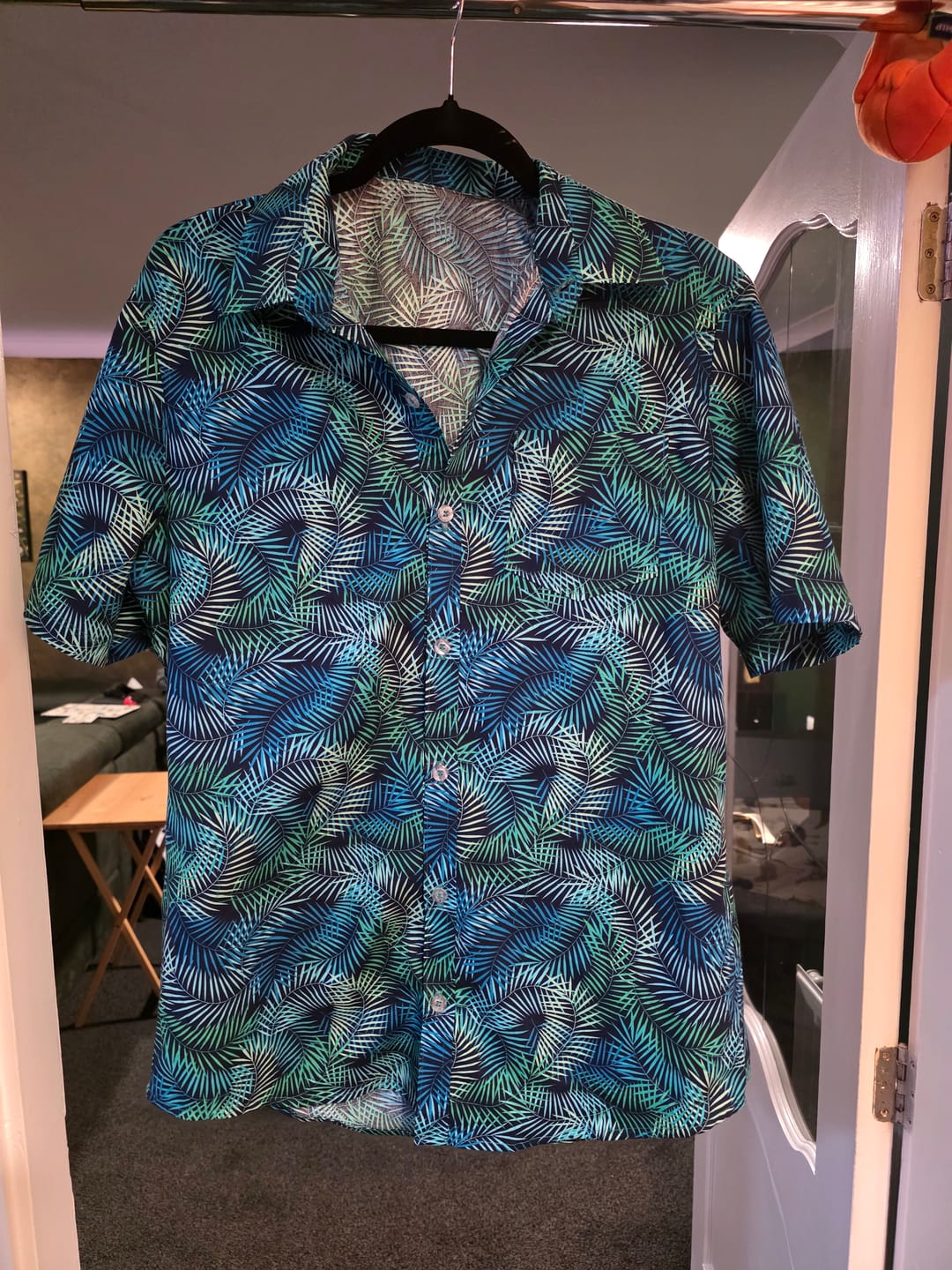 Customer photo review of Tropical Fern Leaves Rose & Hubble Cotton Poplin Fabric