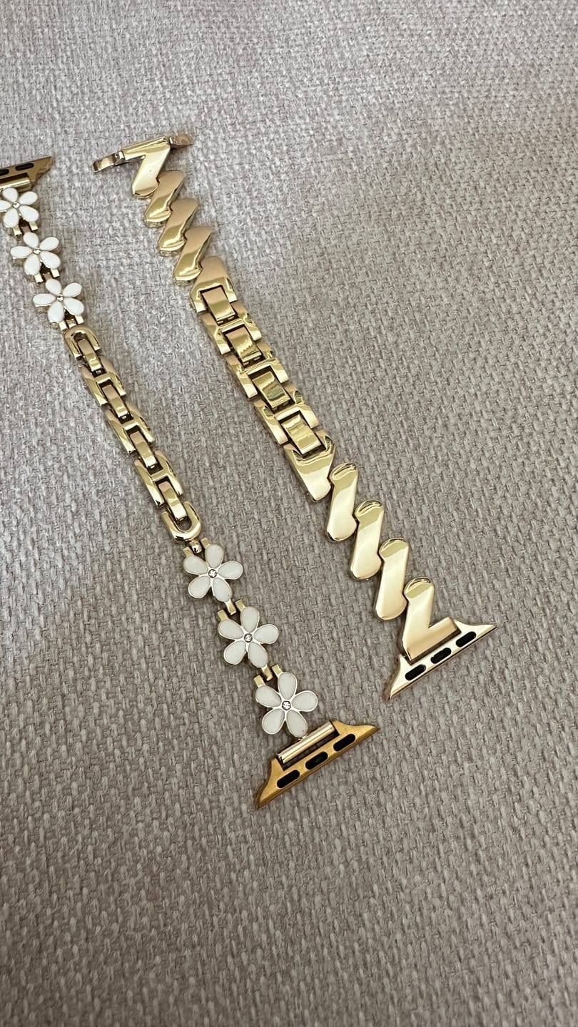 Customer photo review of Apple Watch Metallarmband "Flora"
