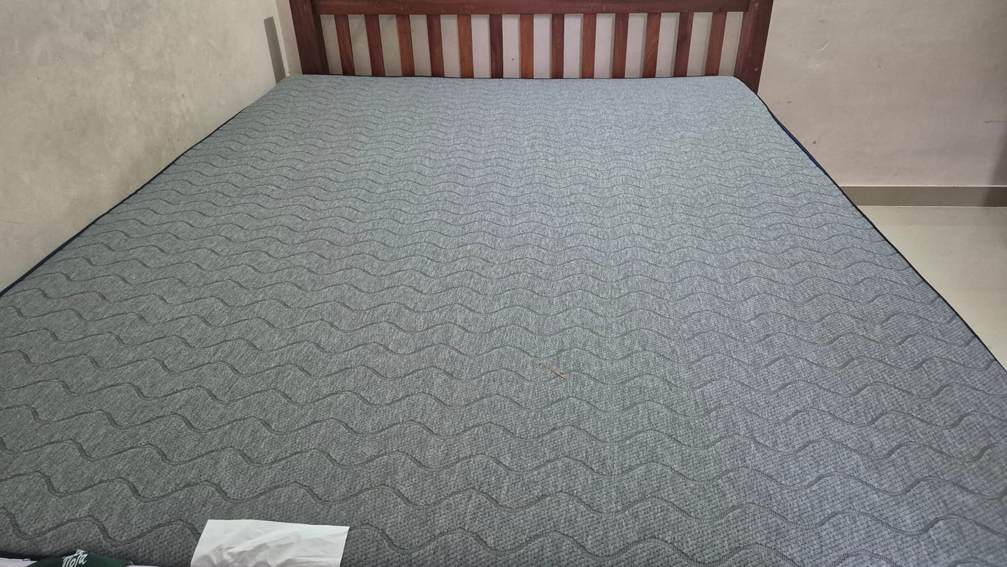 Customer photo review of The Flo Mattress Ergo
