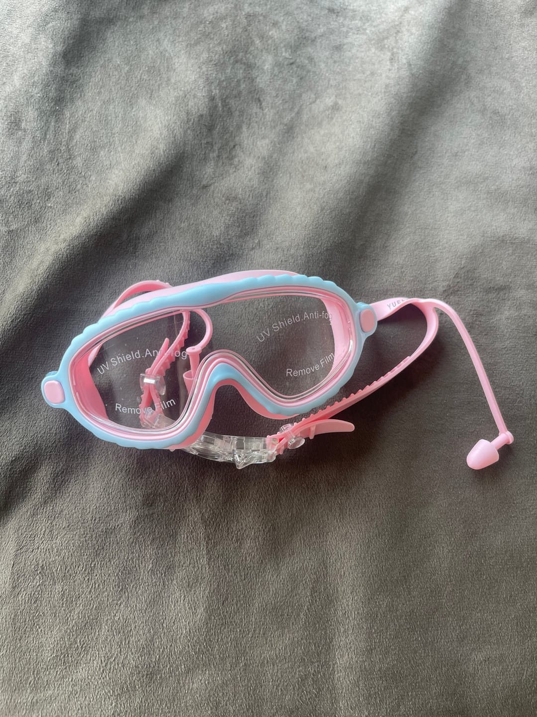 Customer photo review of Lunettes de piscine Gloovi™