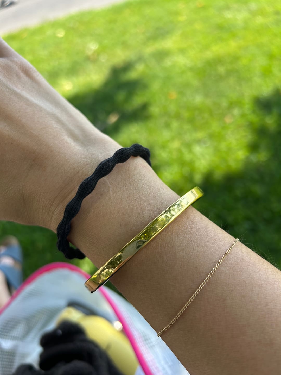 Customer photo review of Hair-tie Hider Cuff Bracelet