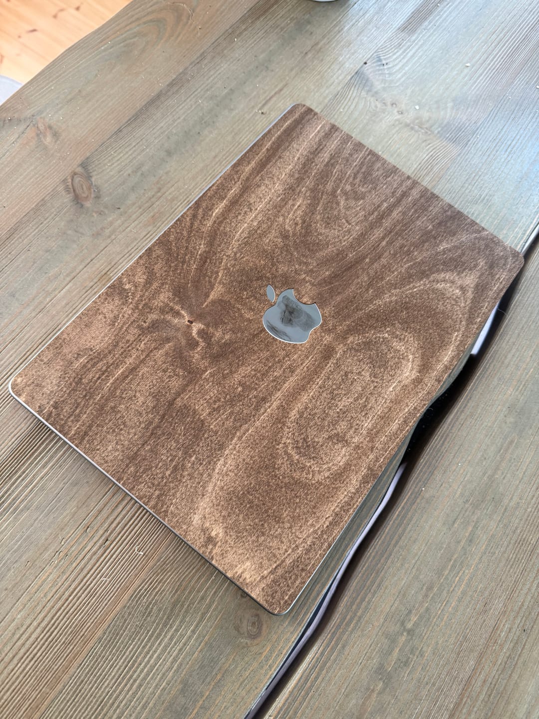 Customer photo review of KANSI - MacBook -kansisuoja aidoista materiaaleista