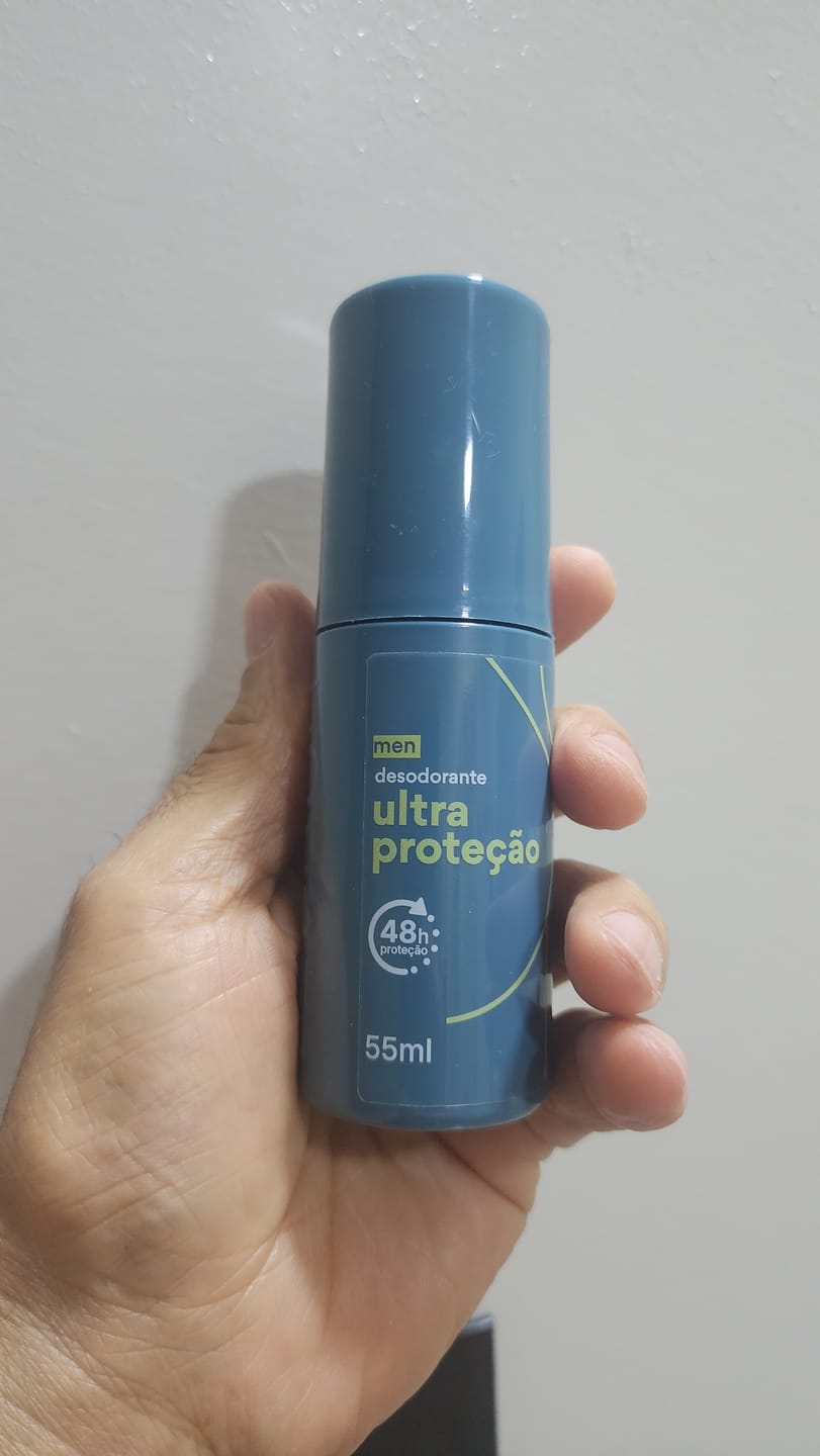 Customer photo review of Desodorante Ultra Proteção