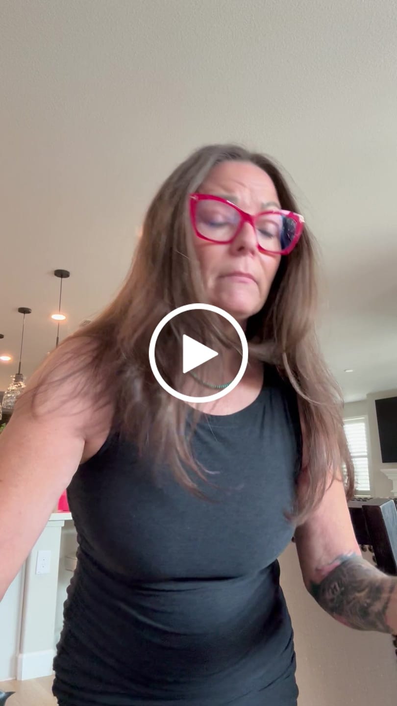 Customer video review of Women's Parasole
