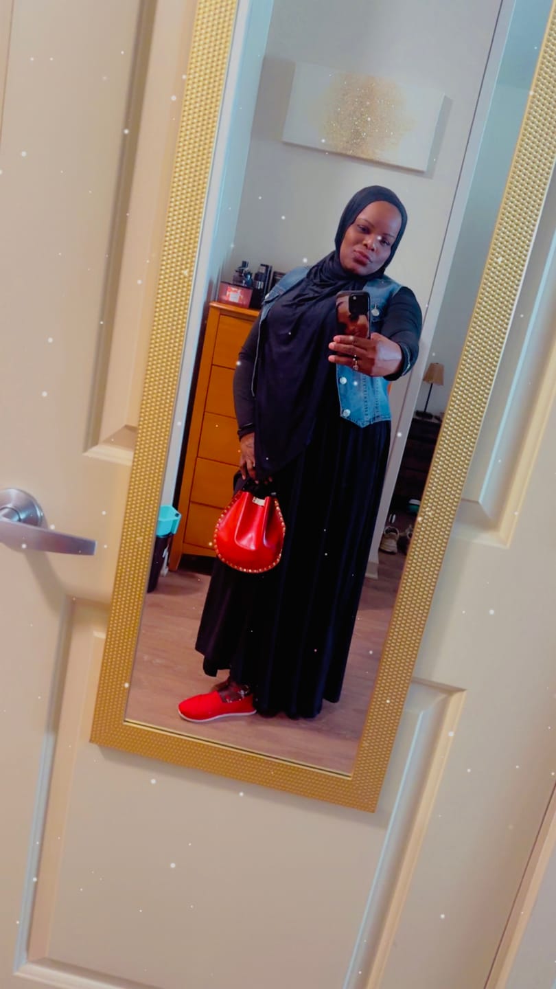 Customer photo review of Wristlet | Black