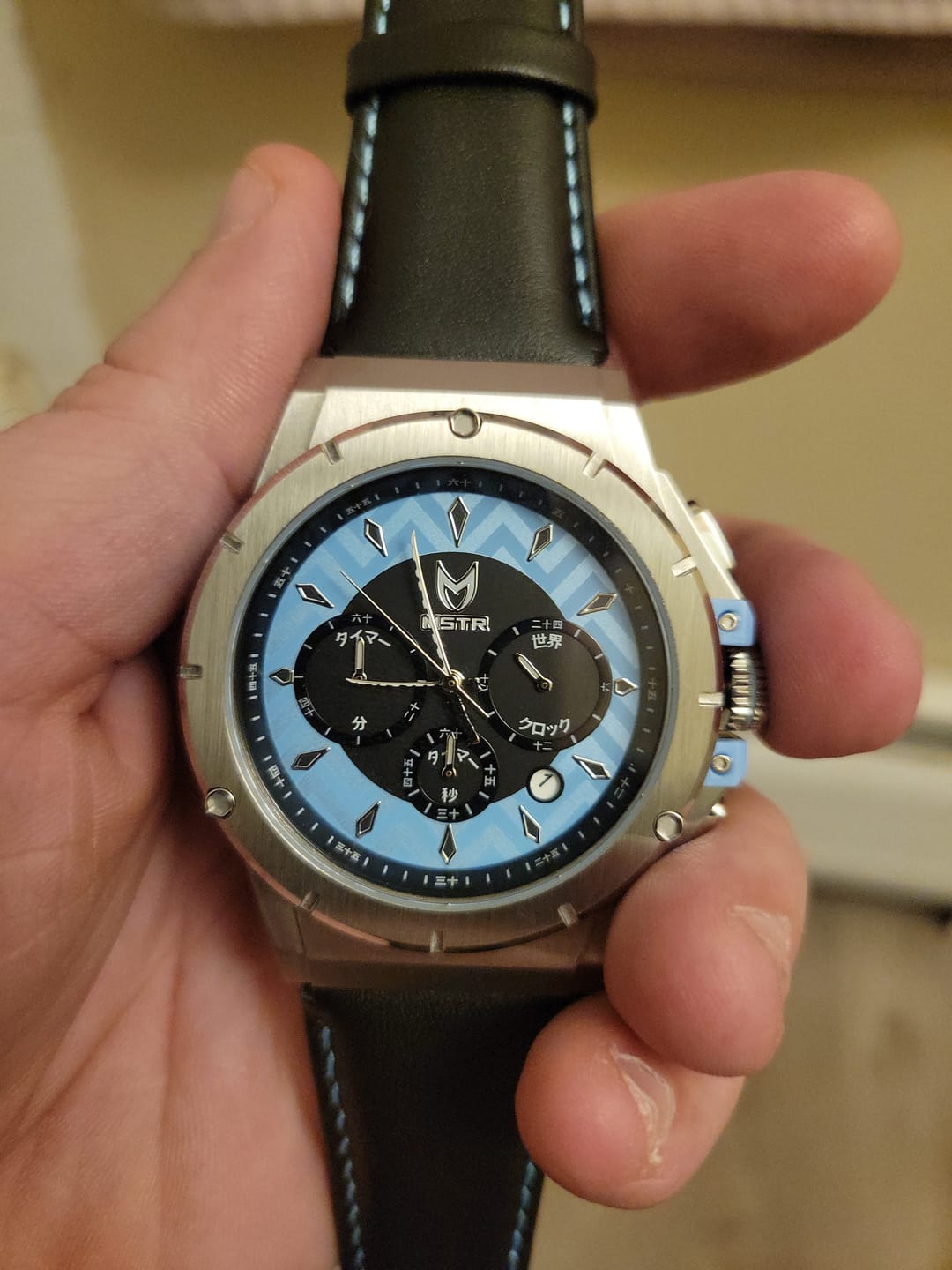 Customer photo review of AM293DS - DEMON SLAYER INOSUKE WATCH