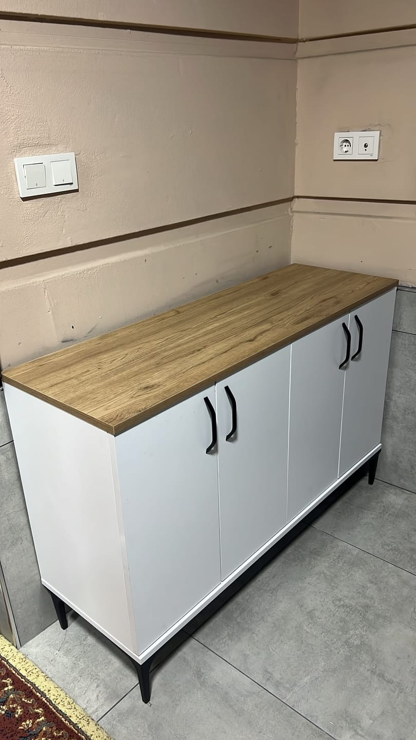 Customer photo review of Rani JE162 Kahve Köşesi Çok Amaçlı Dolap 4 Kapaklı Kiler Mutfak Dolabı Beyaz - Sepet Ceviz