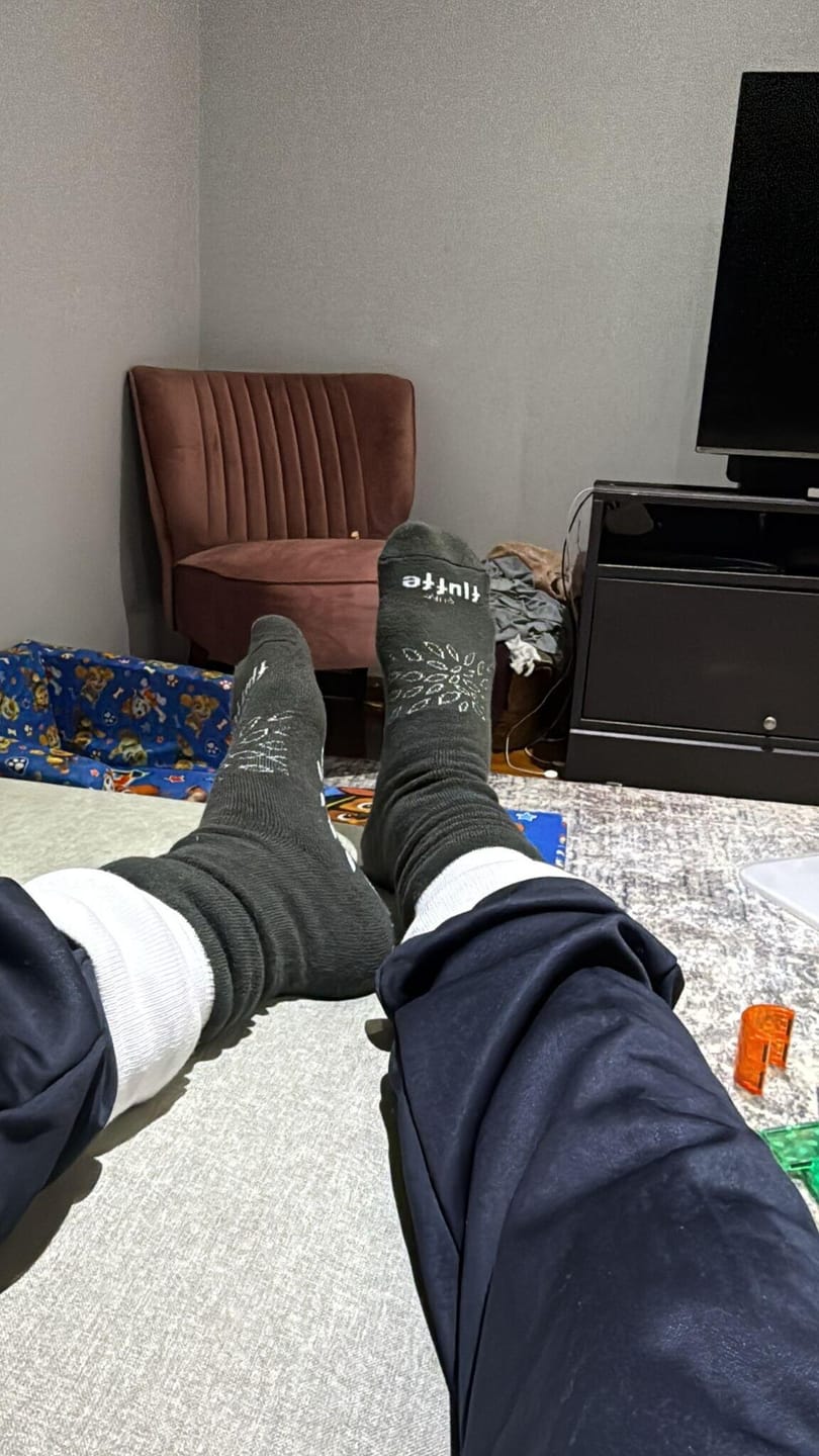 Customer photo review of mudcake cloud-soft merino lounge socks