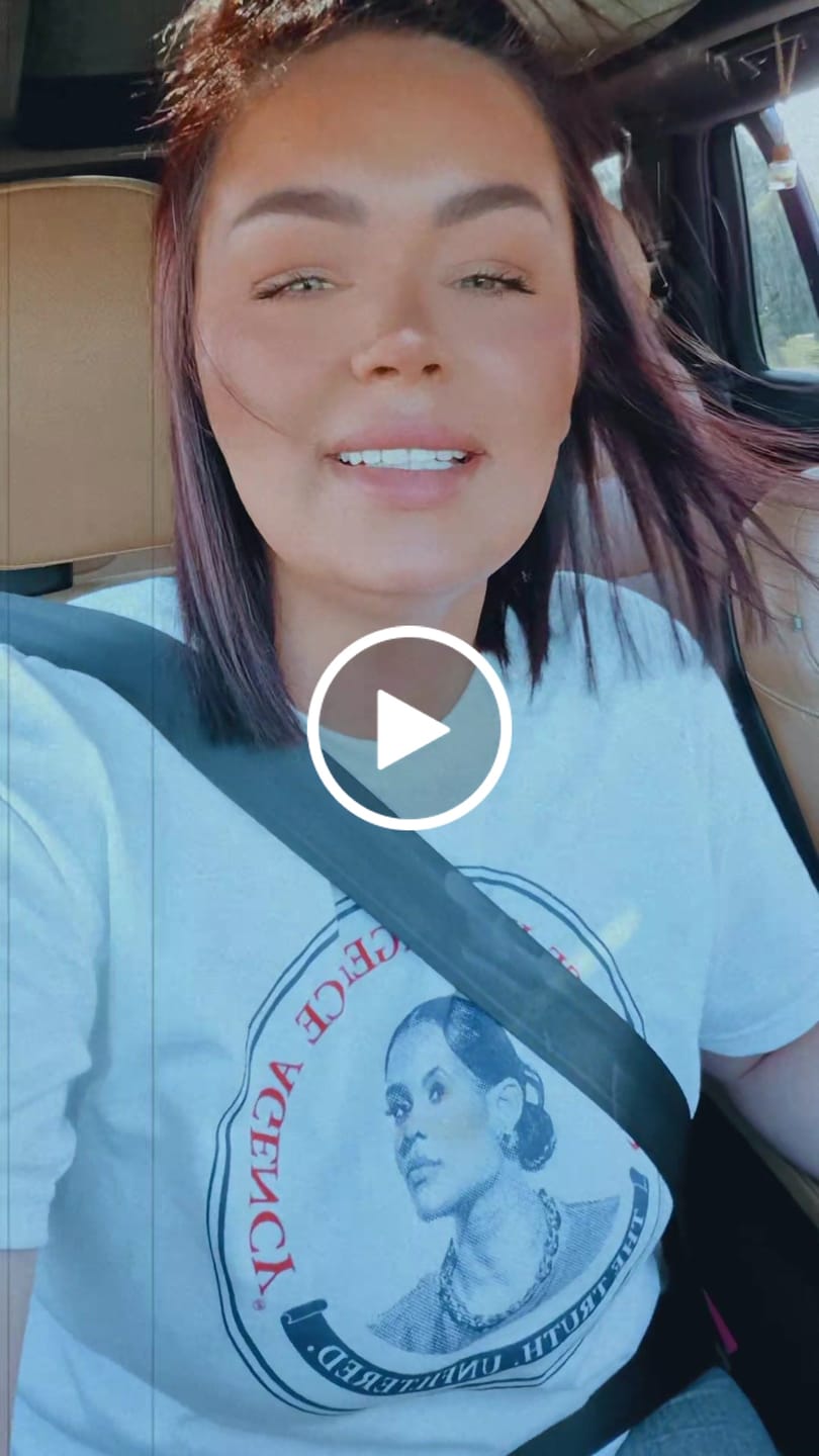 Customer video review of Candace Intel T-Shirt