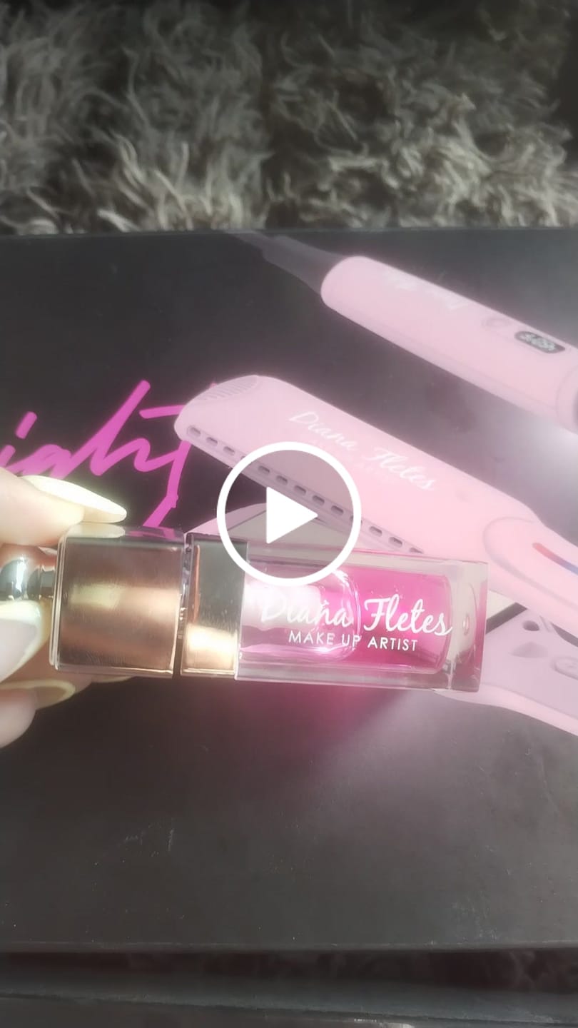 Customer video review of Lip Oil