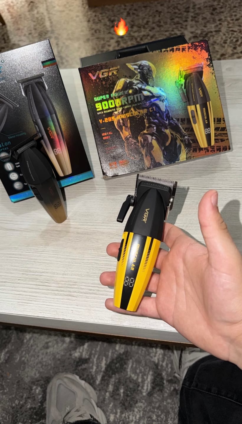Customer photo review of Rasoio Clipper  VGR V - 285