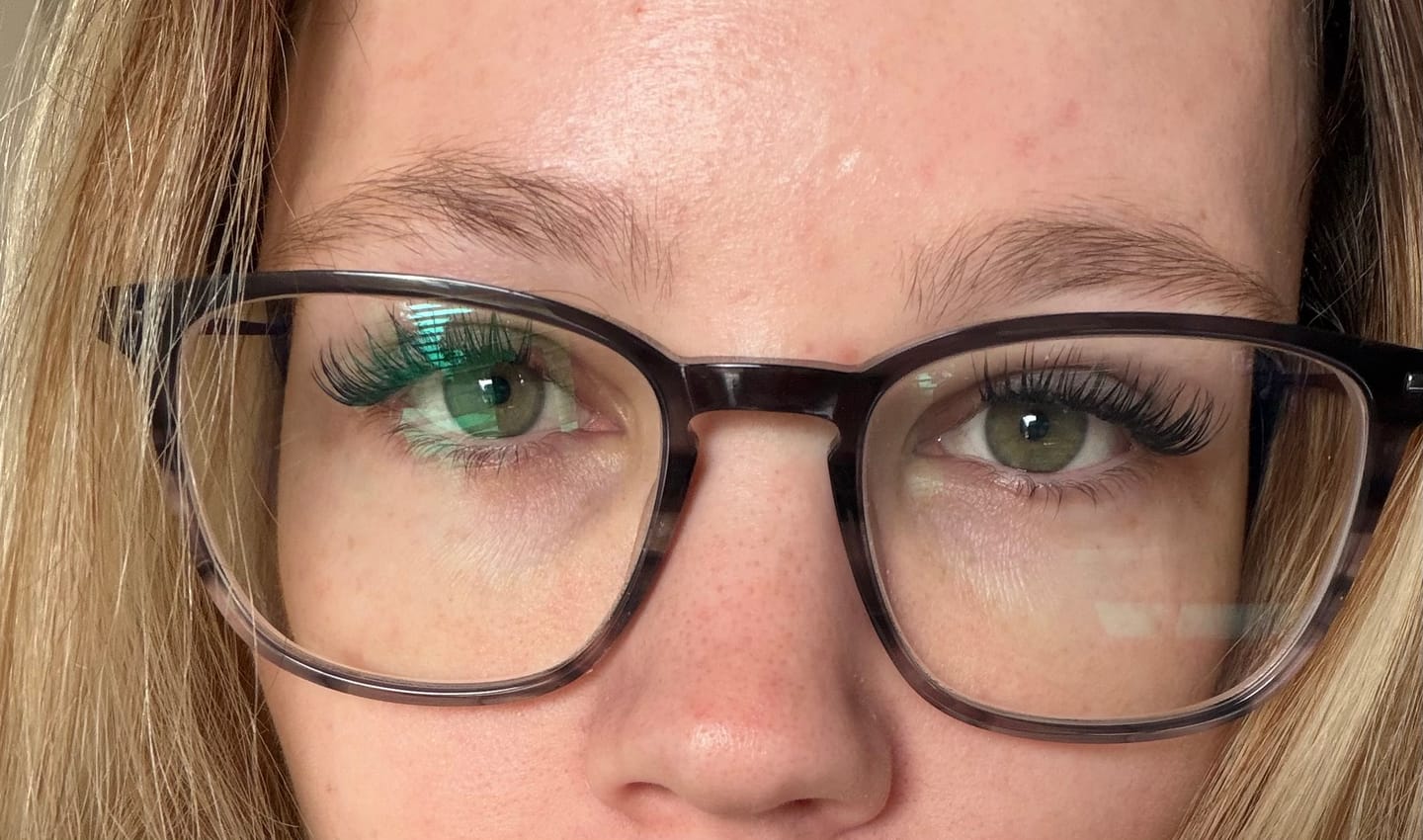 Customer photo review of Flora Lash Kit