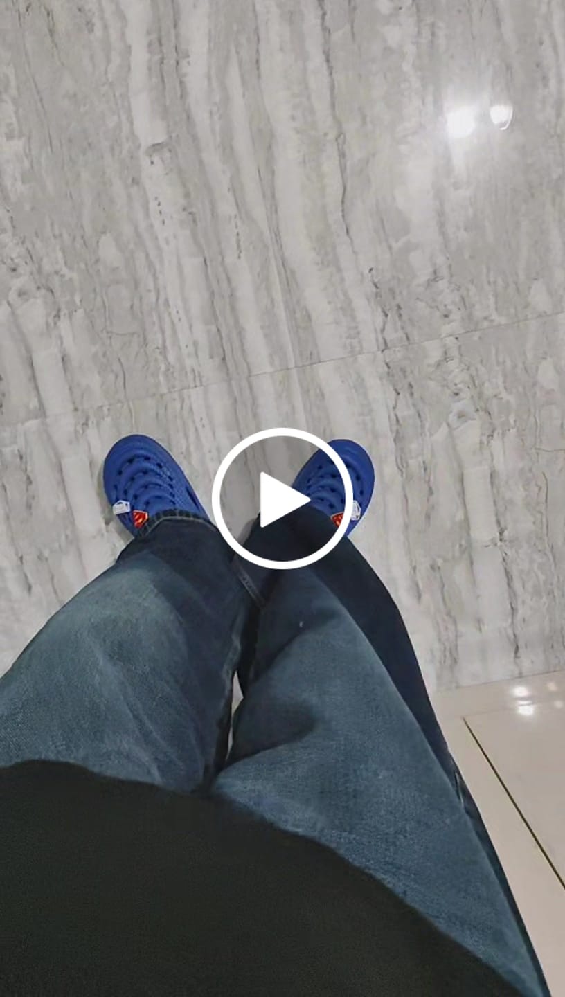 Customer video review of Justice League