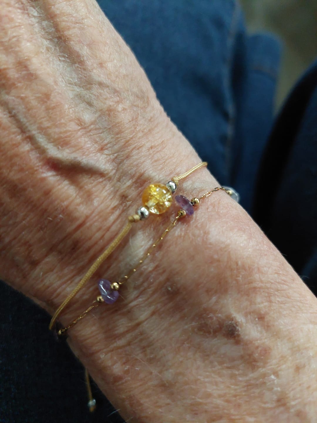 Customer photo review of Citrin Armband - Naturband