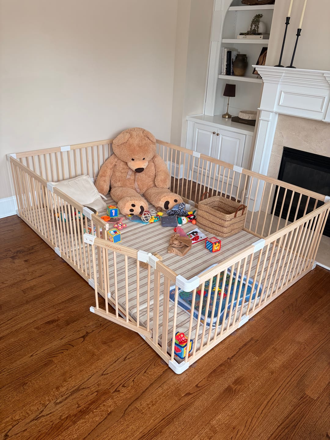 Customer photo review of HARPPA Grovi | Baby Gate Playpen for Babies and Toddlers — GREENGUARD Gold Certified