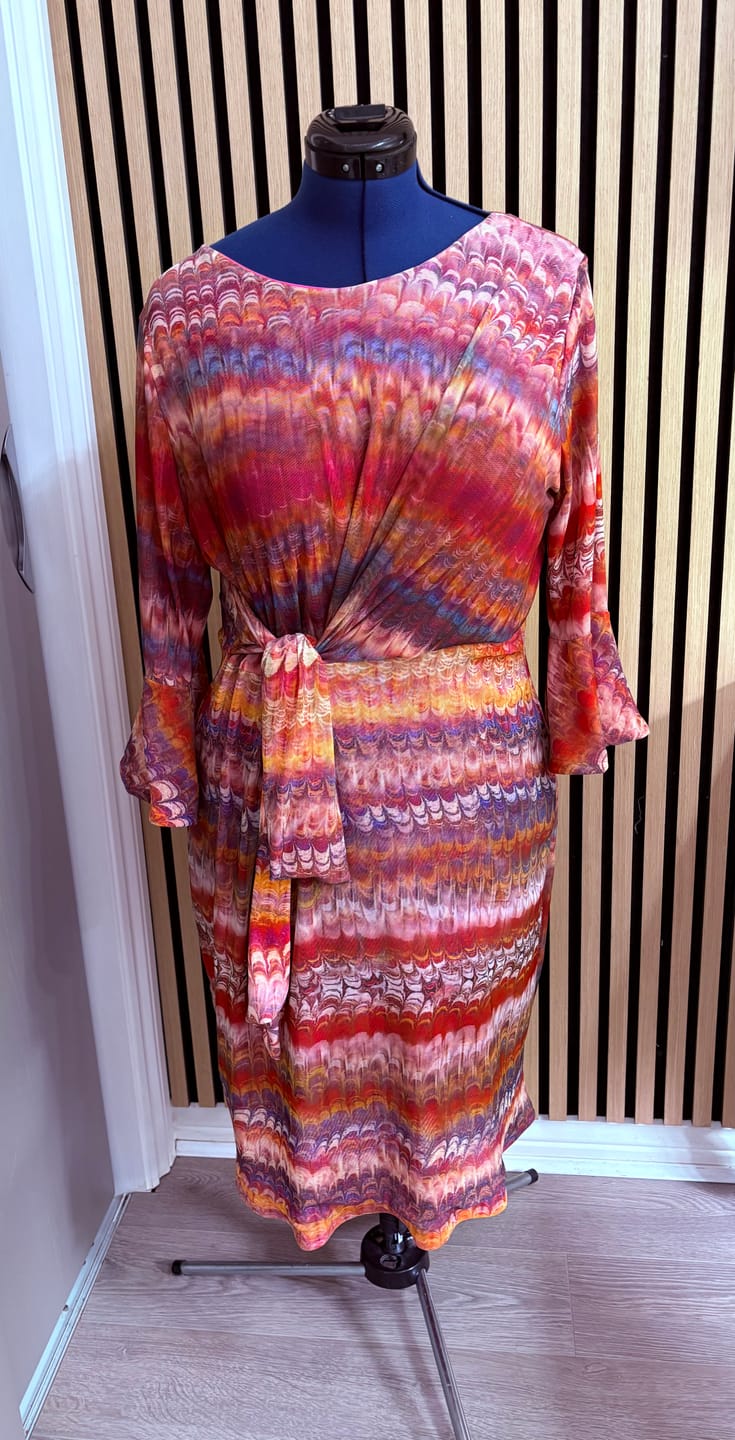 Customer photo review of Feather Colourful Stripe Print Mesh Fabric Stretch