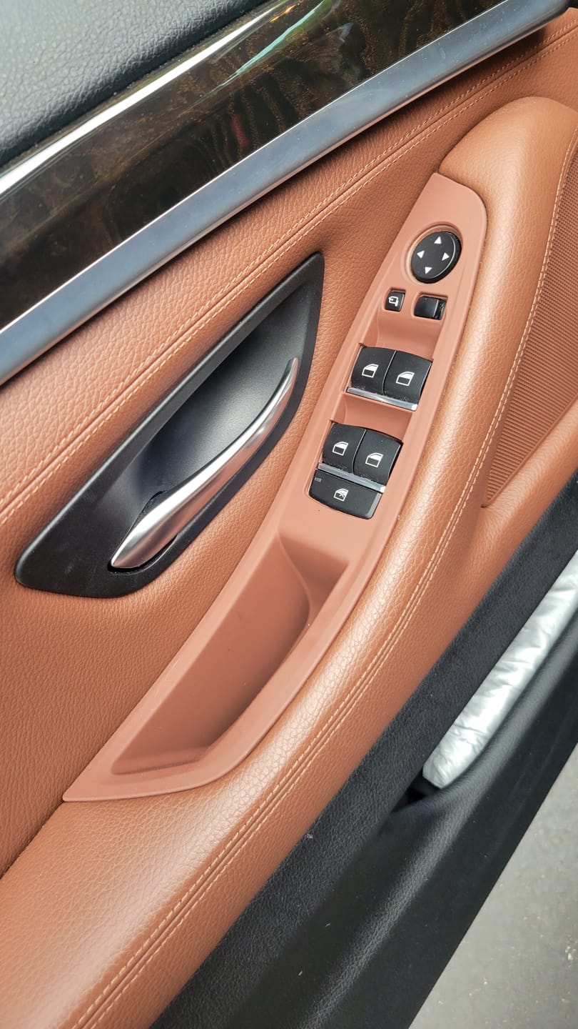 Customer photo review of For BMW 5 Series F10/F11 Inner Door Handle Cover Set – No-Disassembly Fix for Sticky/Melting Handles (2011–2017)