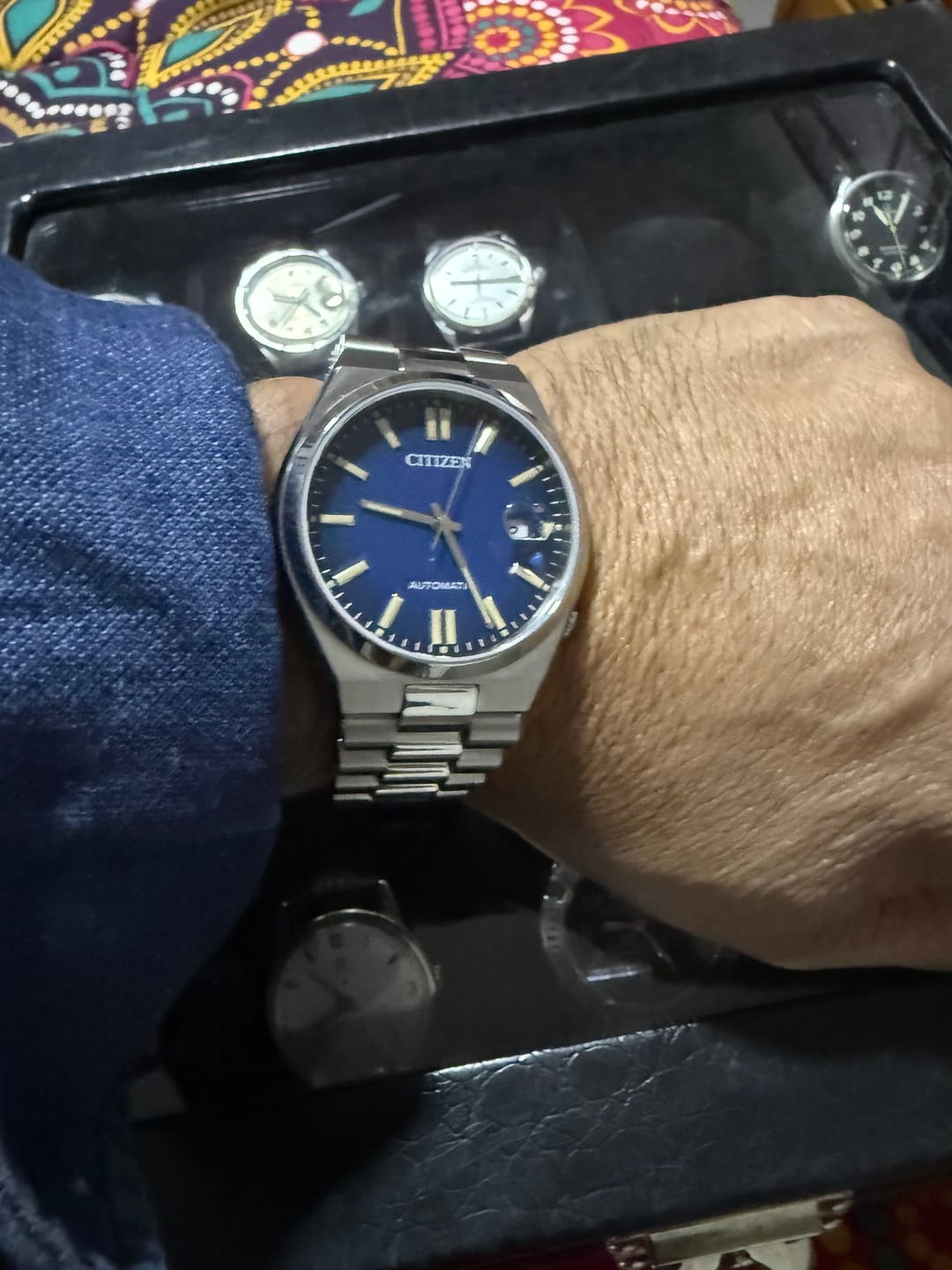 Customer photo review of Reloj Citizen Automatic NJ0151-88L Tsuyosa Sapphire 40mm