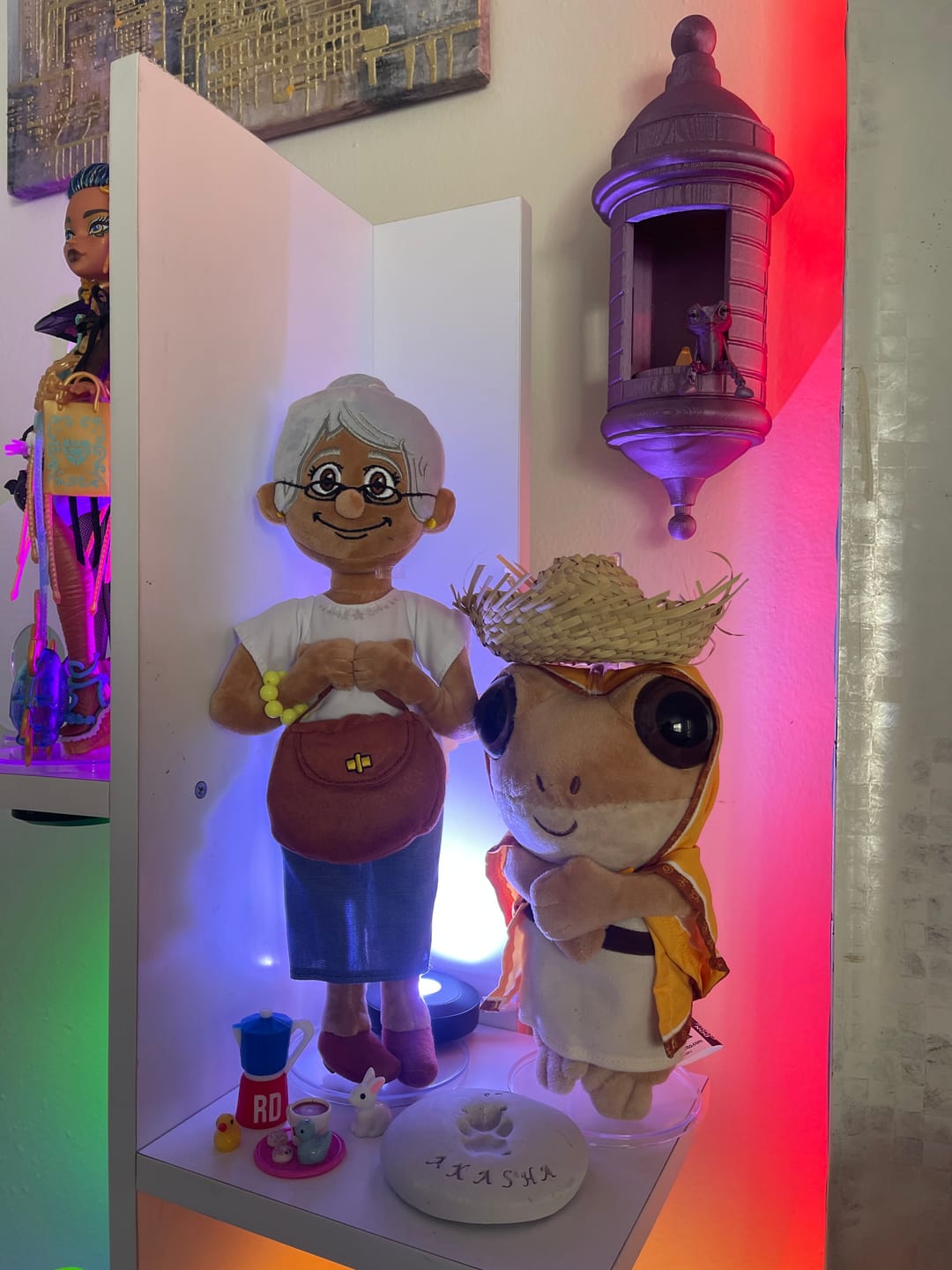Customer photo review of La Abuela | Peluche