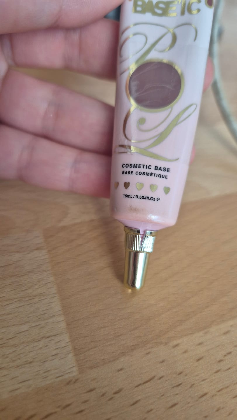 Customer photo review of Coloured Base