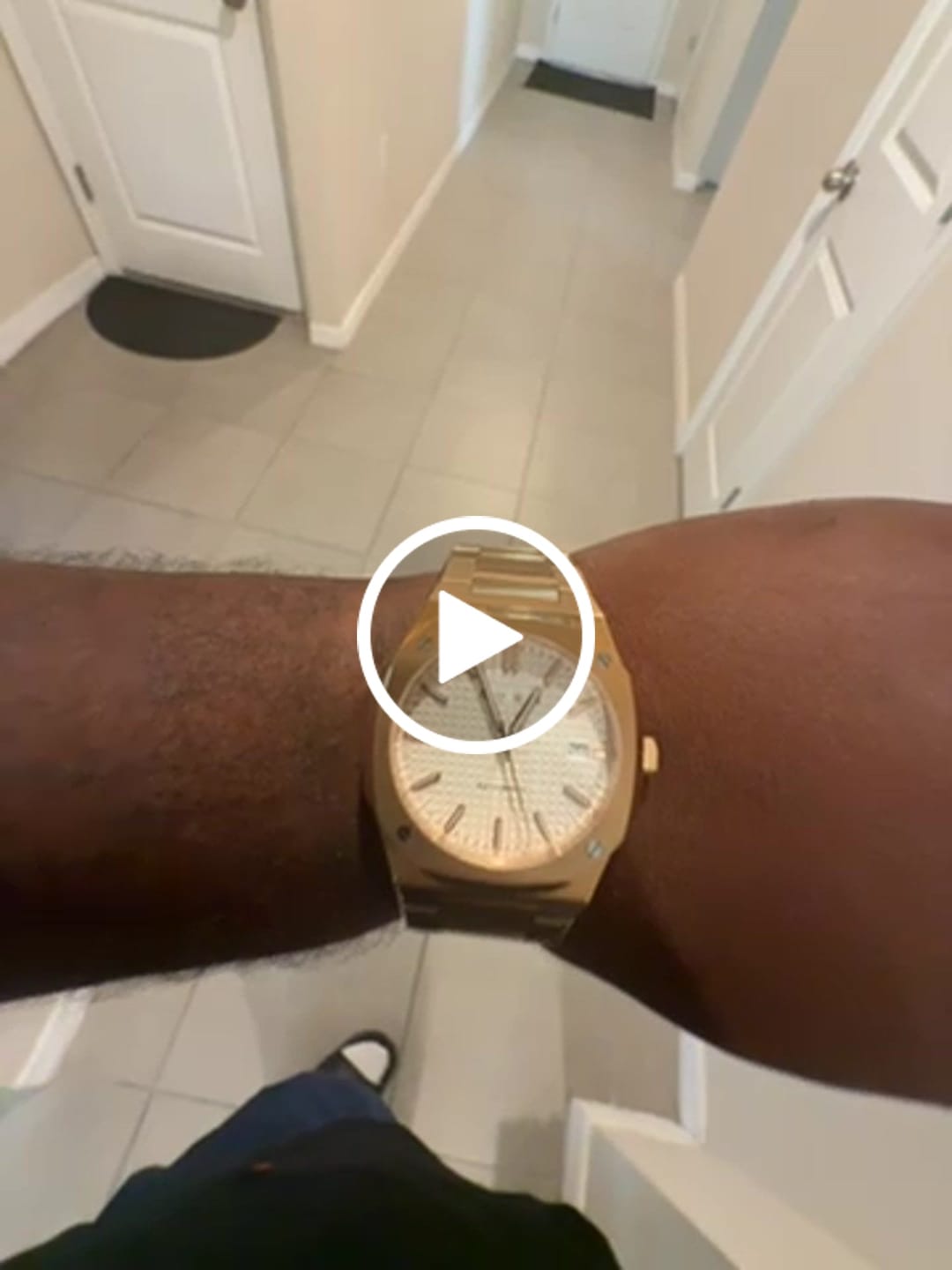 Customer video review of Date 001: Rose/White