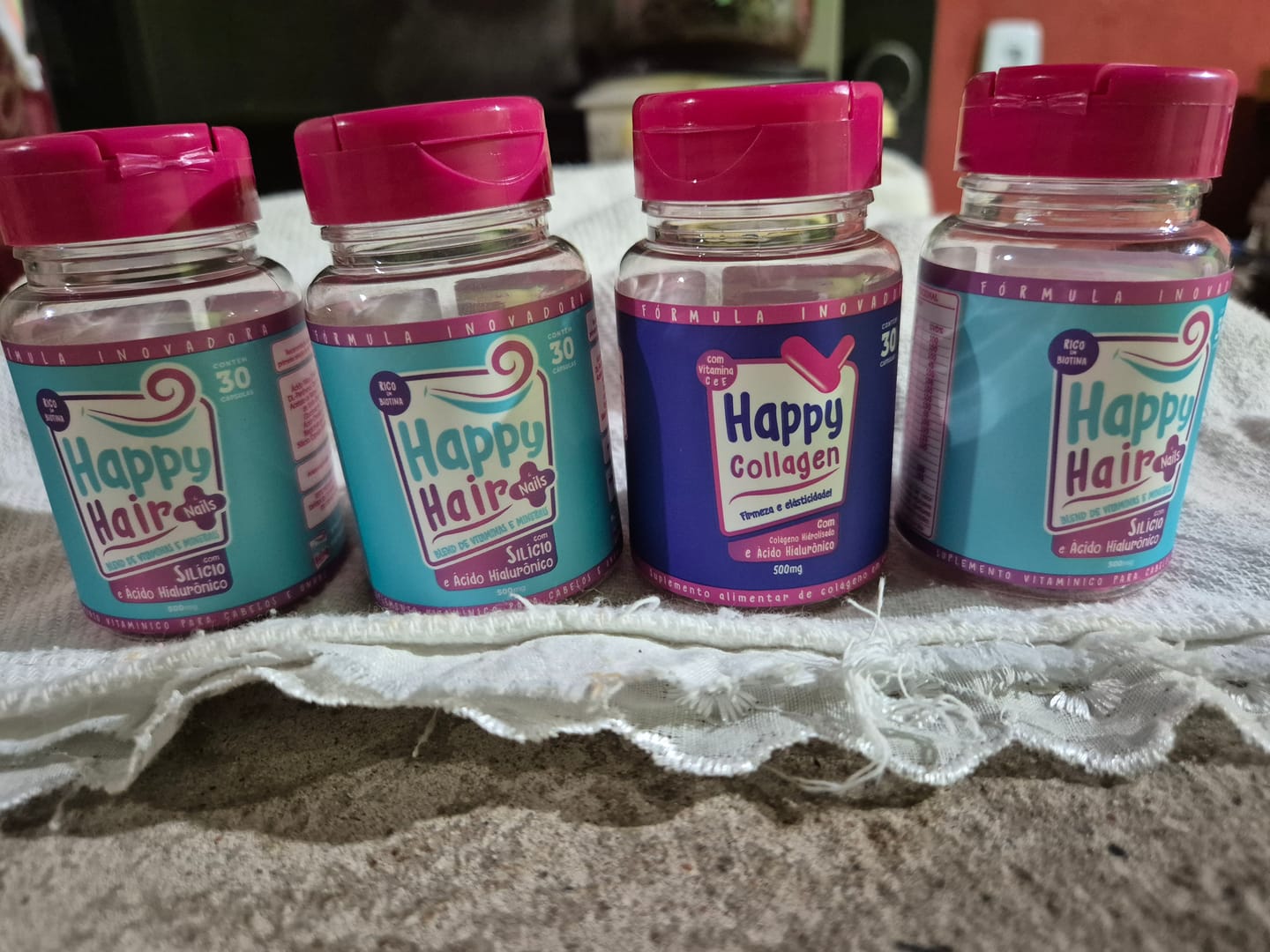 Customer photo review of Happy Hair 3 Potes + 1 Colágeno Grátis