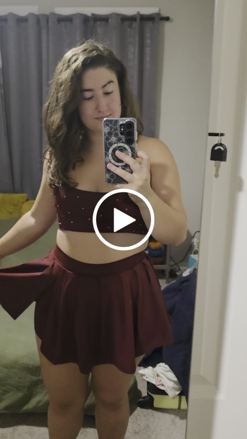 Customer video review of Varsity Skort - Burgundy
