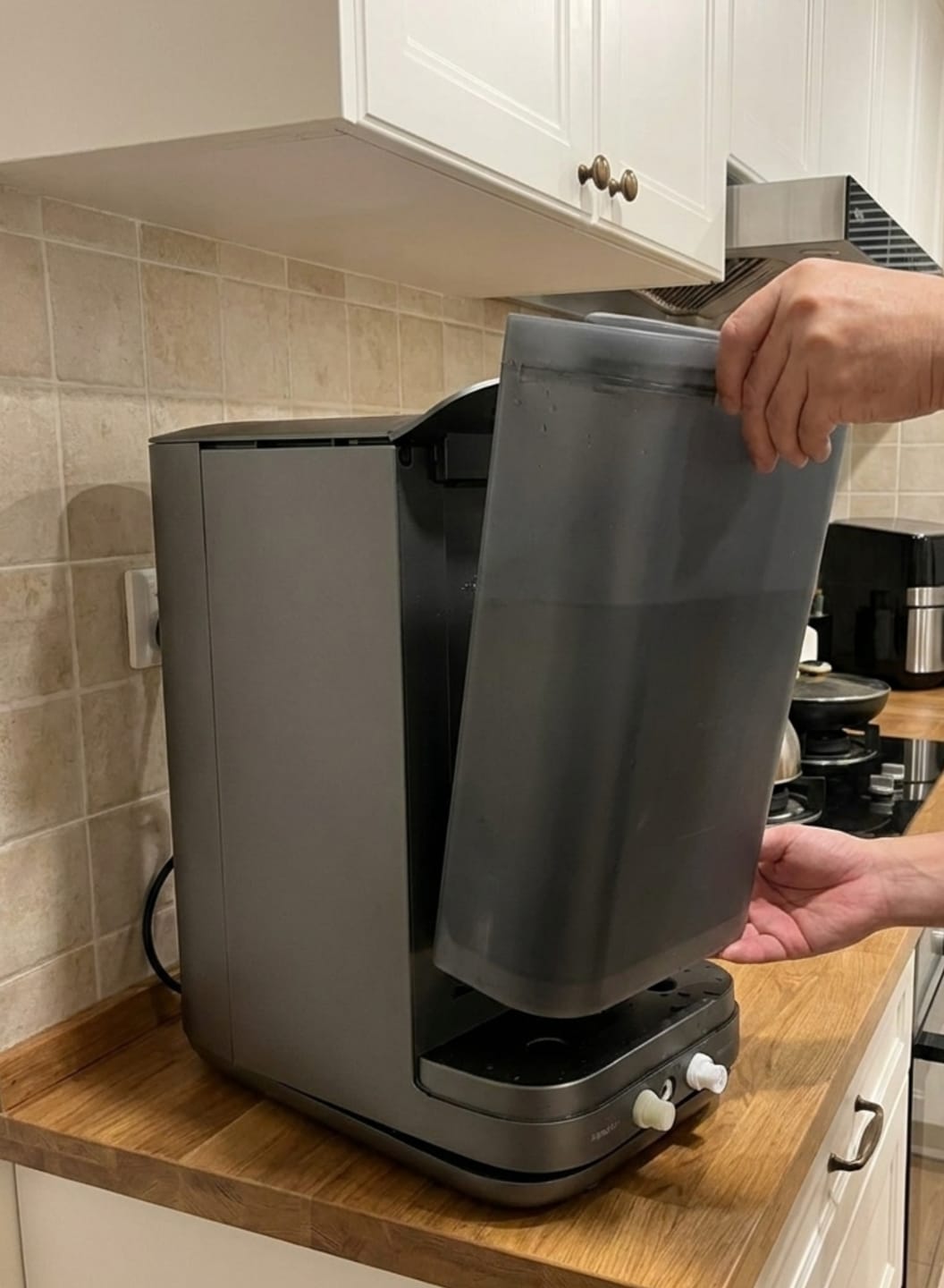 Customer photo review of Puflow C9 Pro Hydrogen-Rich RO Countertop Water Purifier Cold to Hot Water Dispenser UV