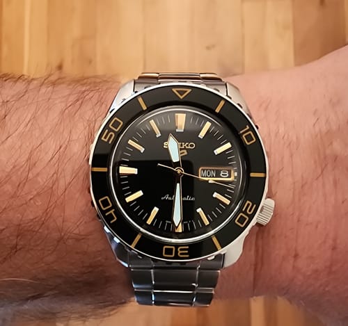 Customer photo review of Seiko 5 Men's 42.50mm Automatic Watch SRPK99K
