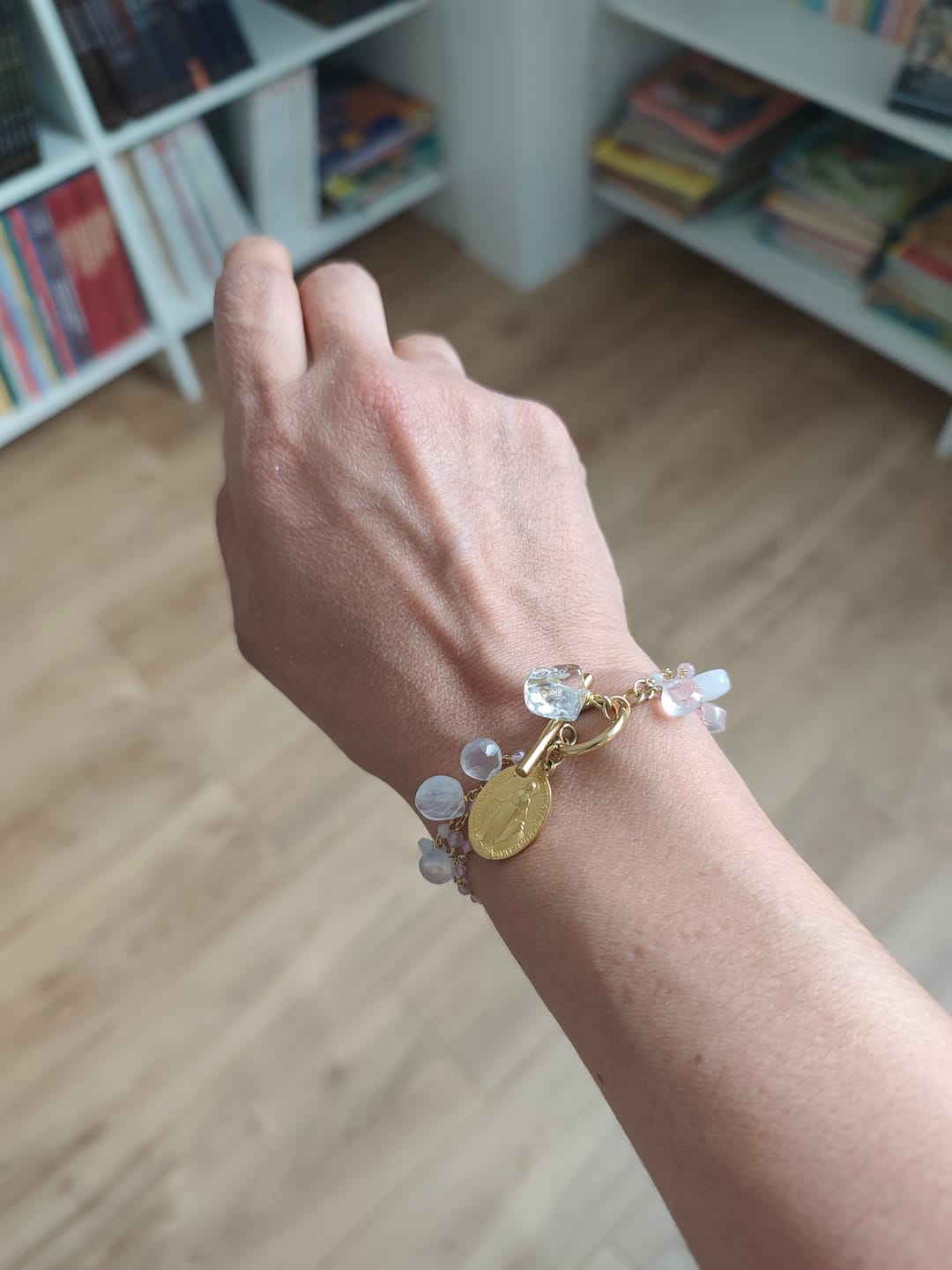 Customer photo review of Bracelet de La Bonne Mère