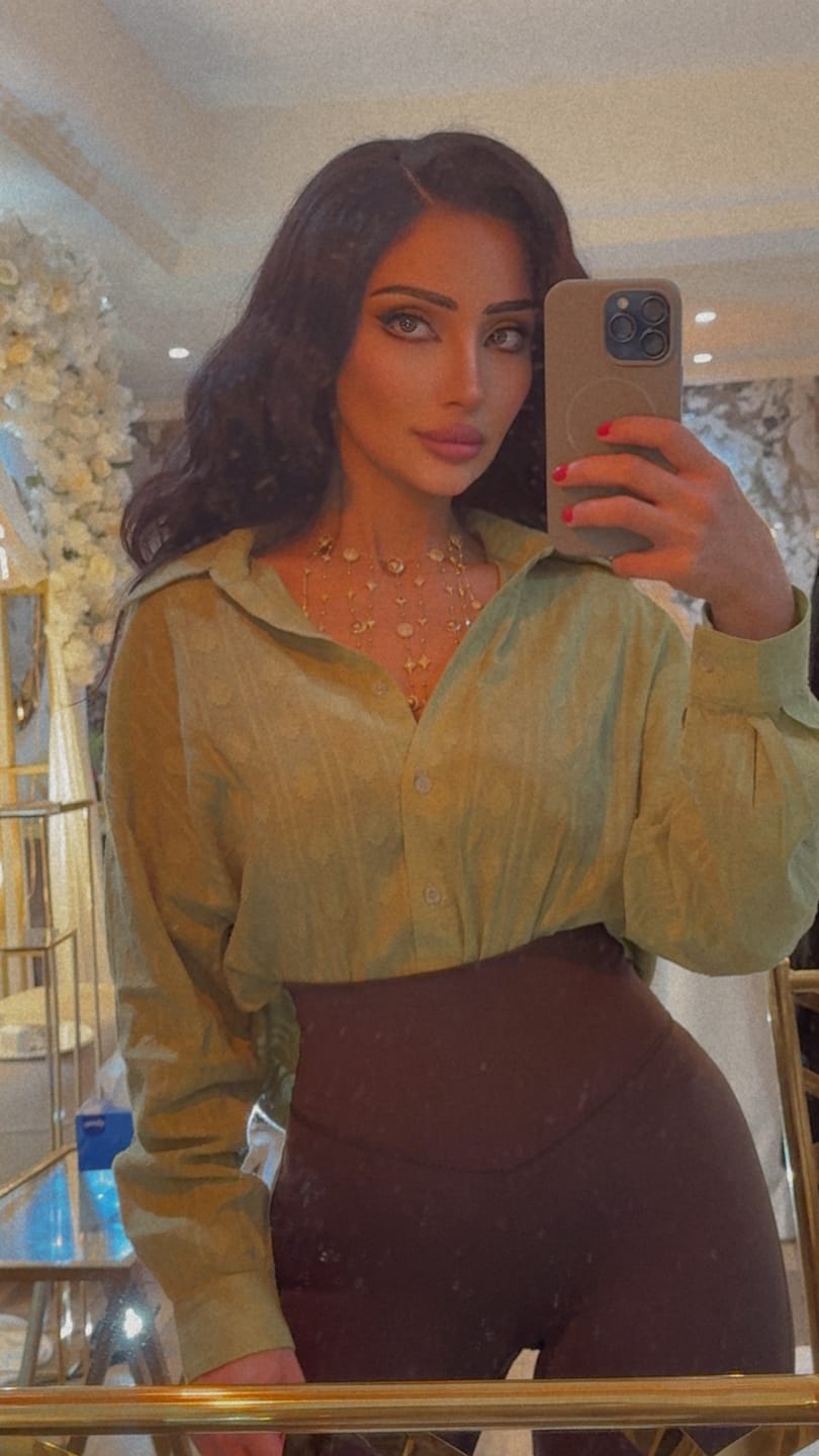 Customer photo review of Desert Tale Rain Necklace - Red Jasper