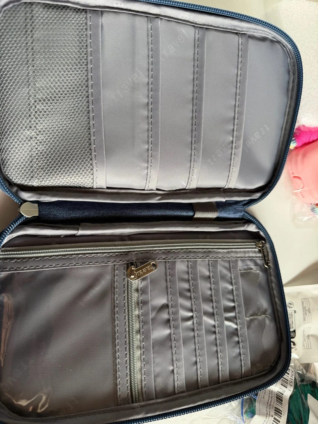 Customer photo review of Portefeuille Passeport Famille